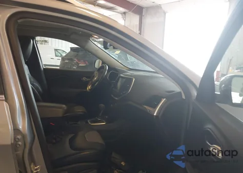 2014 Jeep Cherokee Limited из США, поврежденный, VIN 1C4PJMDS0EW109481